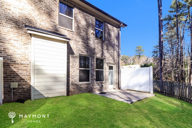 271 Green Bridge Ct SE, Lawrenceville, GA 30046 - photo 3