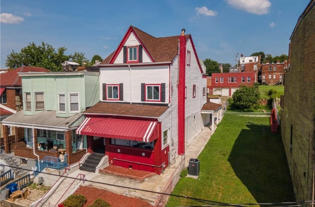 3212 Juliet St, Pittsburgh, PA 15213 - photo 2