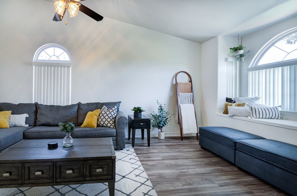 Bayview Hills – Military Housing, San Diego, CA 92139 - photo 1