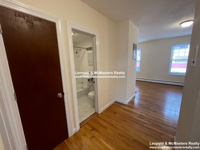 180 N Beacon St unit 11, Boston, MA 02135 - photo 4
