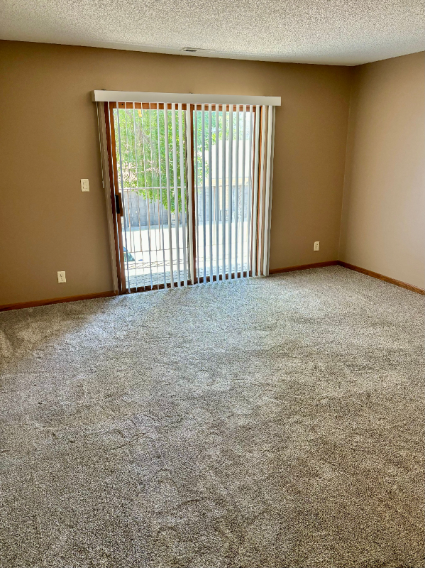5120 Emerald Dr Unit 21, Lincoln, NE 68516