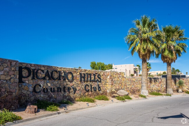 Picacho Hills Country Club and golf course is located at the center of the neighborhood.