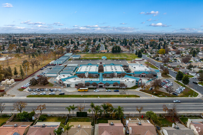 Bill L Williams serves K - 6th grade levels in Bakersfield, Ca.