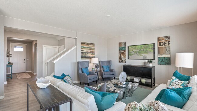 5973 Holstein Dr, Windsor, CO 80528 - photo 5