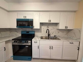 501 W 1st St, West Palm Beach, FL 33404