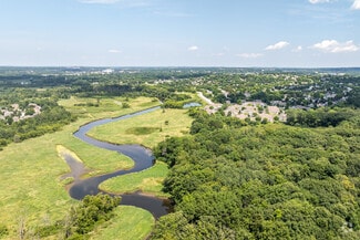Waukesha Village