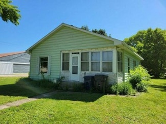 117 S Rutledge St, Paullina, IA 51046