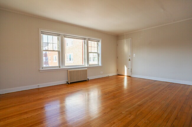 1211 Harvard Terrace unit 2, Evanston, IL 60202 - photo 3