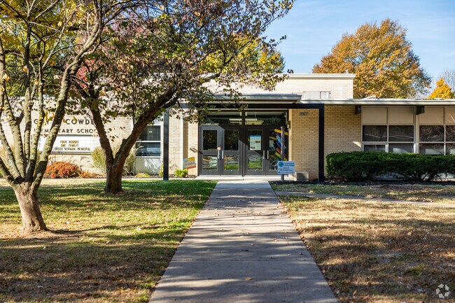 Students at Cowden Elementary come from surrounding neighborhoods like Seminole/Holland.