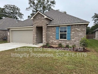 325 White Pine Dr, Lafayette, LA 70501