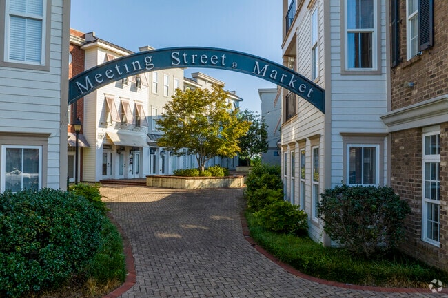 About Yorkmount | Schools, Demographics, Things to Do - Homes.com