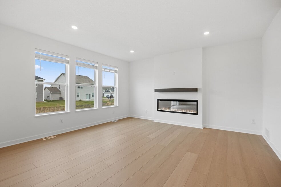 18331 Glancy Way, Lakeville, MN 55044 - photo 1