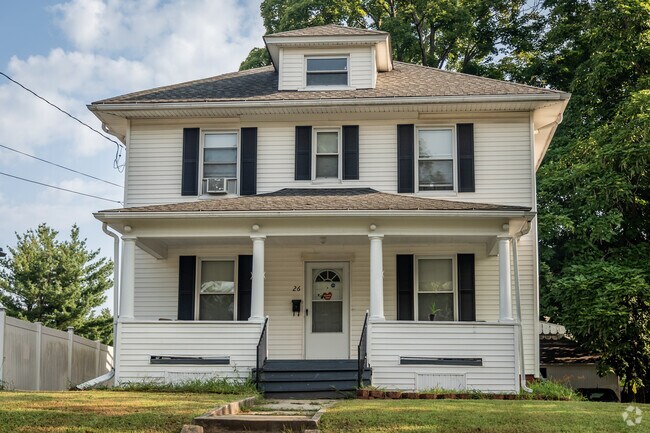 Blue Hills has historic homes featuring American Foursquare styles in Hartford.