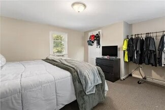 5905 Heckert Rd Unit 2, Bakerstown, PA 15007