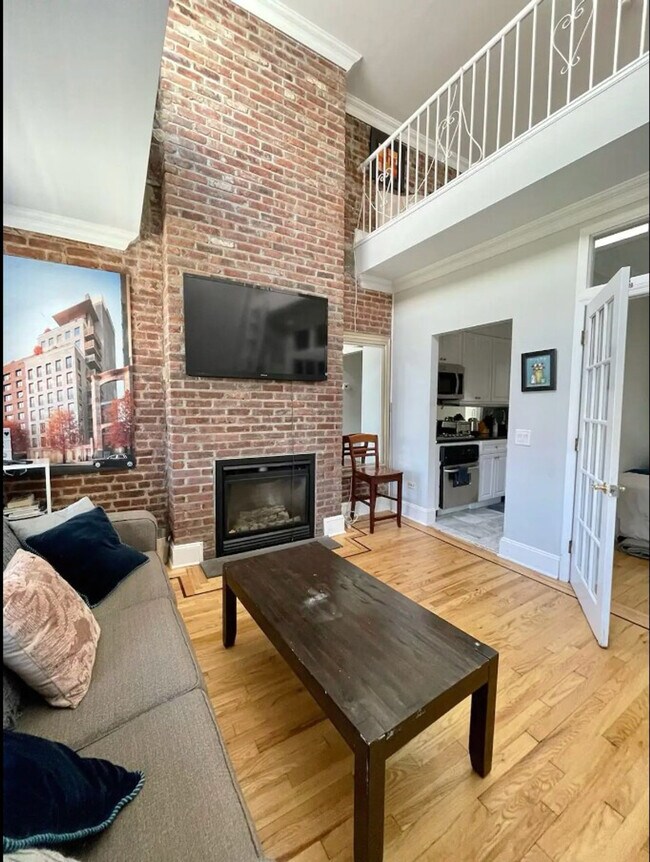 446 W 50th St Unit ID1323929P, New York, NY 10019