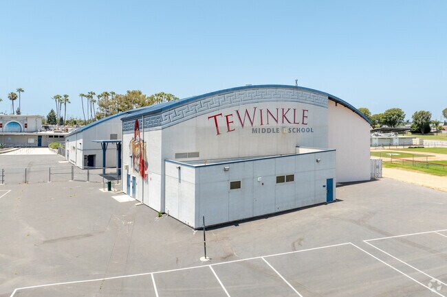 TeWinkle Middle School is located in Costa Mesa, Ca.