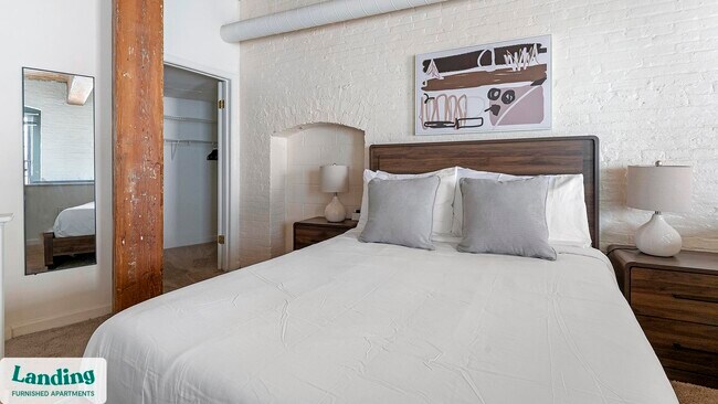 121 S Fremont Ave unit 204, Baltimore, MD 21201 - photo 6