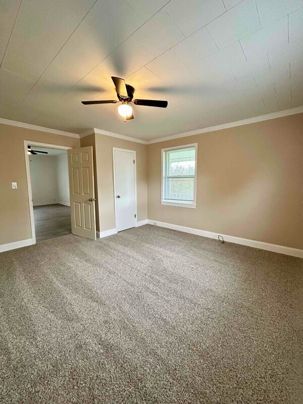 1404 Fieldcrest Rd, Eden, NC 27288 - photo 6