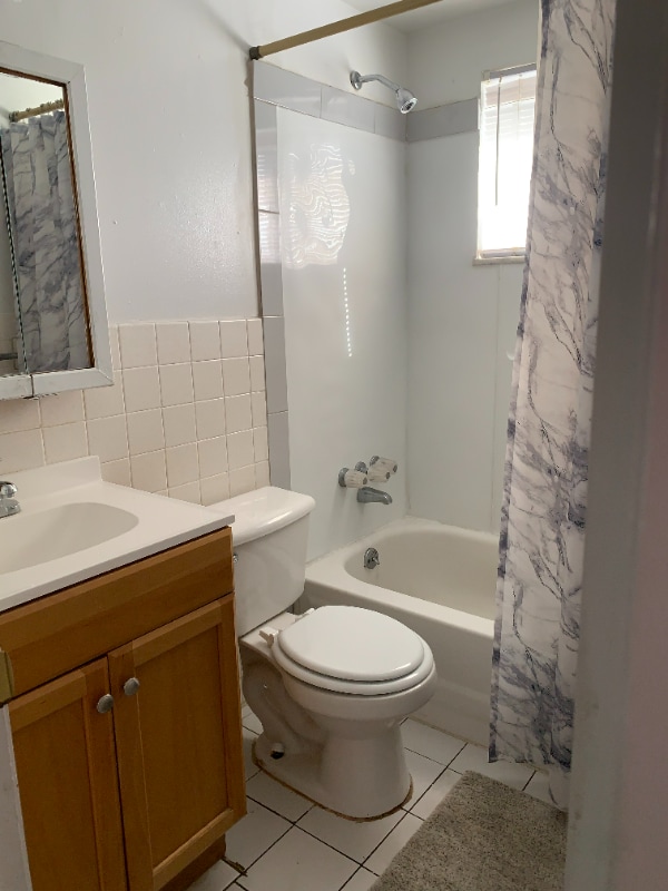 728 Ohio Pike unit 10, Cincinnati, OH 45245 - photo 3