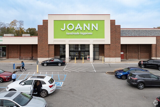 Find crafty inspiration in Ballwin.