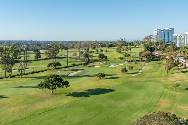 The Newport Beach Country Club is a pristine golf course near Newport North.
