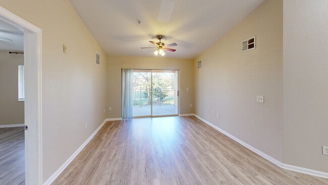 171 SW Palm Dr unit 208, Port Saint Lucie, FL 34986 - photo 2