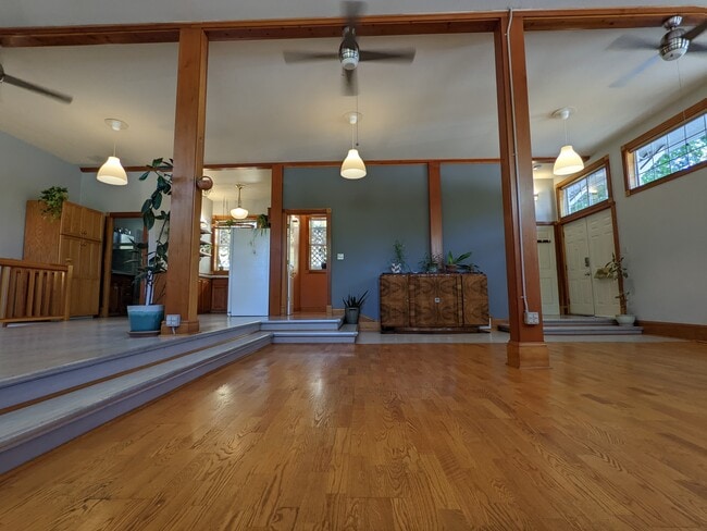 939 SE 35th Ave, Portland, OR 97214 - photo 2