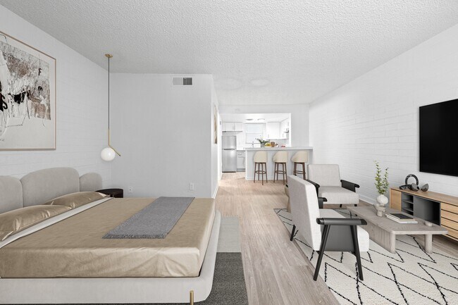 Crosstown Phoenix, Phoenix, AZ 85015 - photo 3