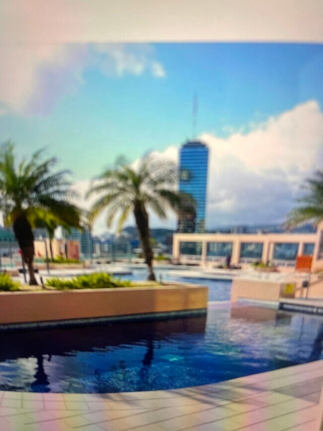 Waikiki Landmark Apartments unit 707, Honolulu, HI 96815 - photo 2