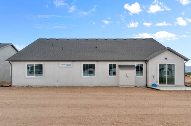 1903 S 2425 W, West Haven, UT 84401 - photo 4
