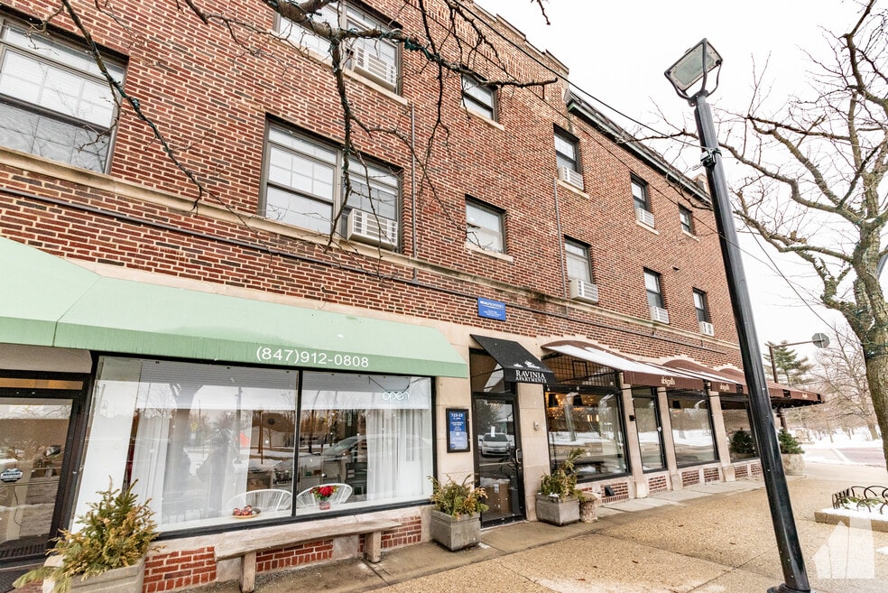 485 Roger Williams Ave unit 725-01, Highland Park, IL 60035 - photo 1