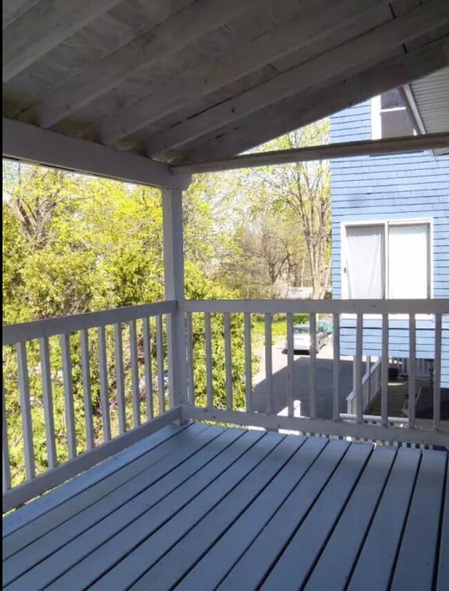 47 Standish St unit 2, Cambridge, MA 02138 - photo 6