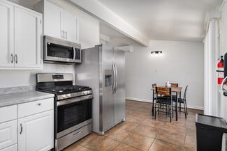 45426 10th St W, Lancaster, CA 93534