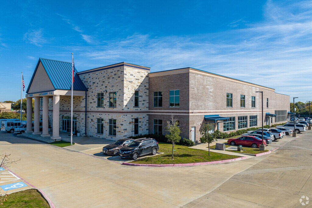Pioneer Technology Academy in the Casa Terrace neighborhood of Mesquite, TX.
