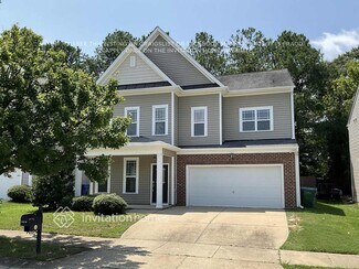 600 Hadlow St, Fuquay-Varina, NC 27526