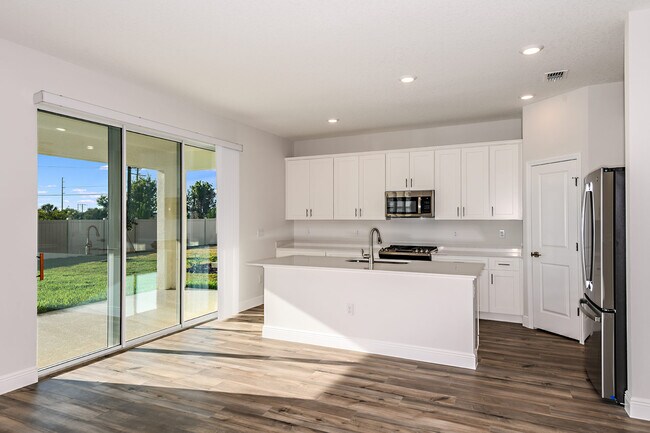 14415 Meadow Bird Ave, Riverview, FL 33579 - photo 4