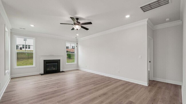 160 Asmodean Ln, Troutman, NC 28166 - photo 6