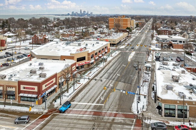 Edgewater locals have easy access to everyday amenities.