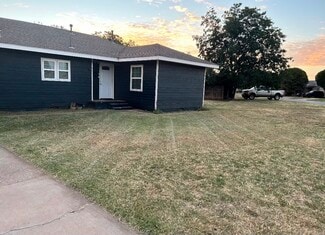 801 Hickory St, Altus, OK 73521