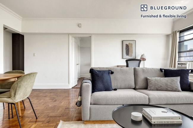 952 5th Ave unit FL8-ID871, New York, NY 10075 - photo 2