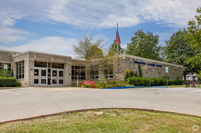 Bloomington Graduation School scored an A+ for teachers on niche.com.