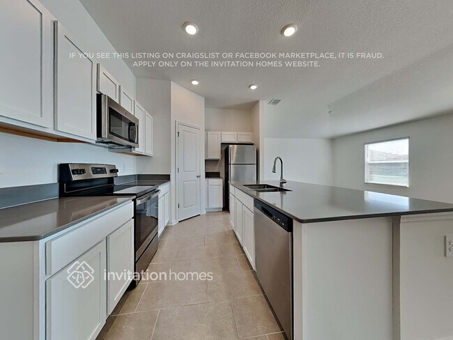 4060 Tug Hl Ln, Osteen, FL 32764 - photo 7