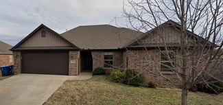 1704 Been Rd, Bentonville, AR 72712
