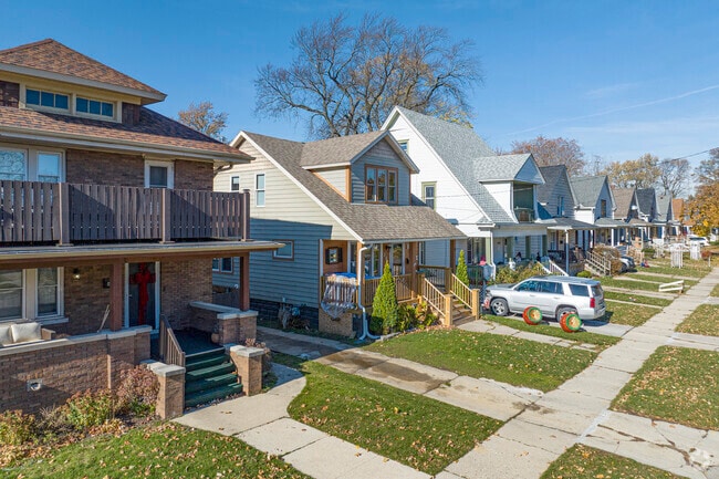 Bungalows line the streets in Lincoln Park Kenosha.