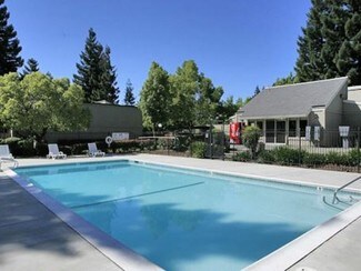 11325 Quartz Dr, Auburn, CA 95602