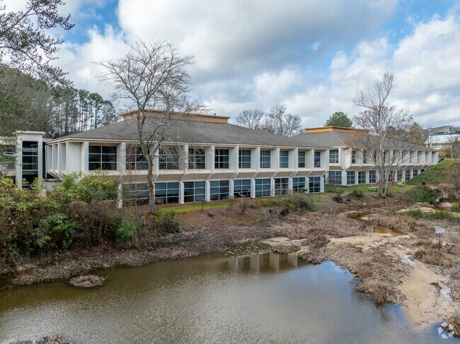 The Dunwoody Homeowners Association comes up with exciting ways to bring life to the city.