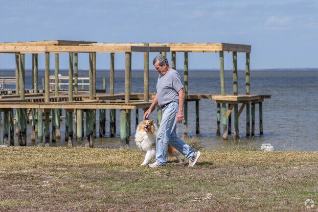 Bacliff residents often visit the town’s waterfront parks.