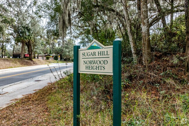 Sugarhill is a quaint community with easy access to many city amenities.