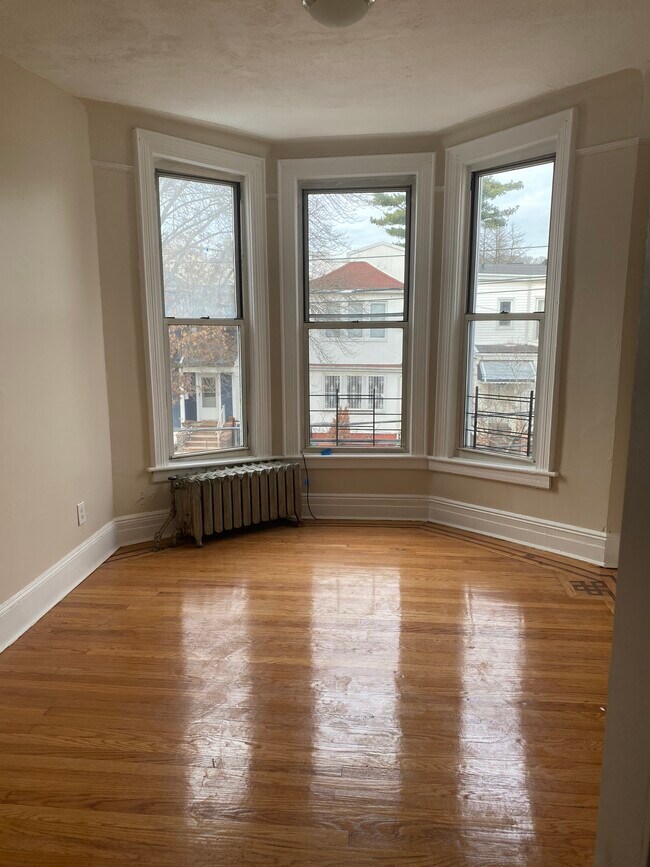 7418 88th Ave unit 2, Woodhaven, NY 11421 - photo 5