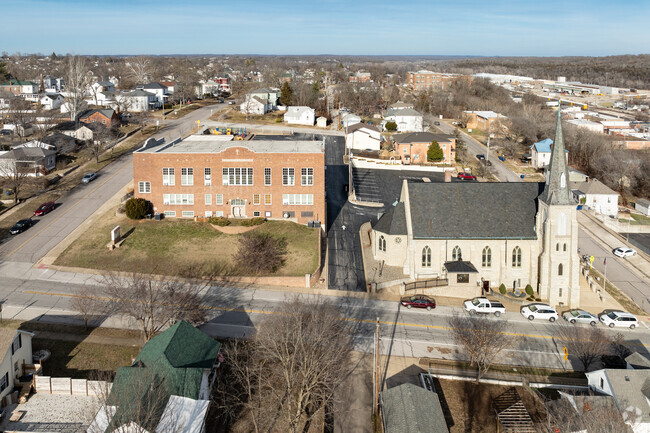 St Rose Of Lima School in De Soto, MO aligns with Missouri state standards.